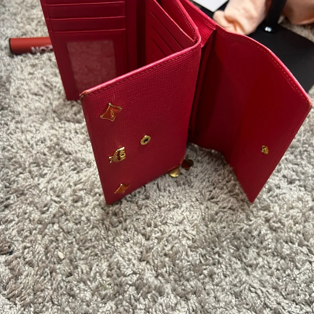 MCM Tri fold Pink Wallet with Gold Details - Picture 6 of 17